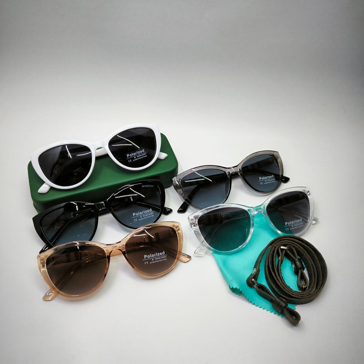 عینک آفتابی زنانه پلاریزه کائوچو بربری BURBERRY مدل 2035