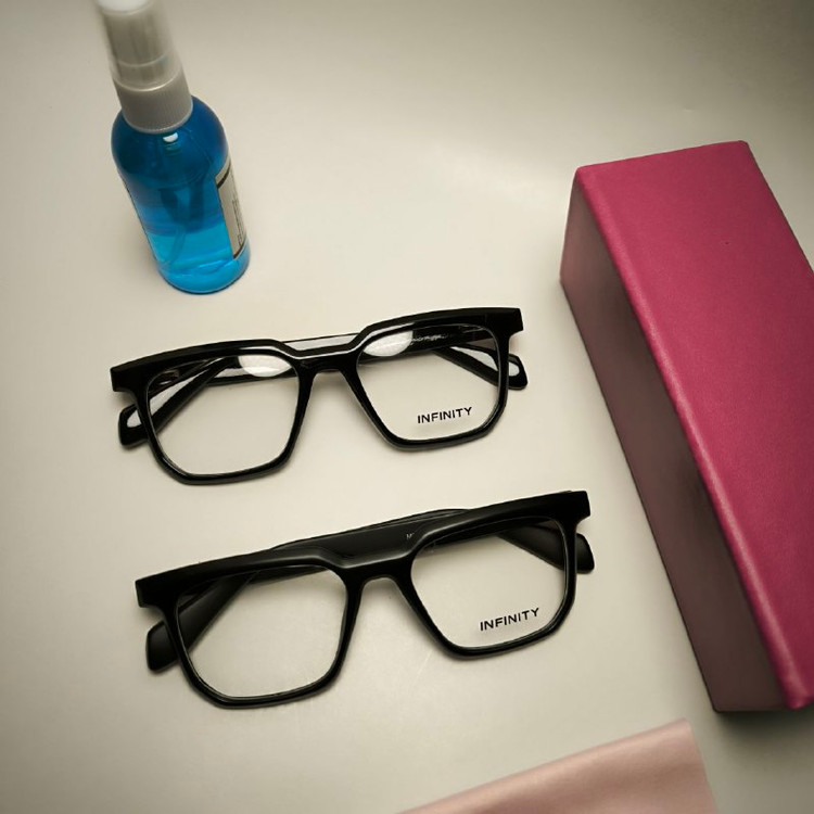 عینک طبی infinity کد 98009