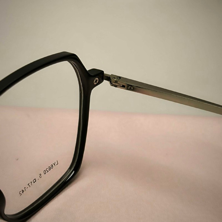 عینک طبی کائوچو miu miu کد 6620