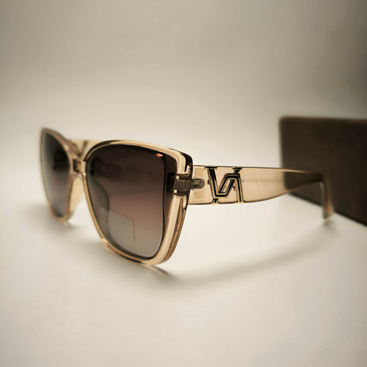 عینک آفتابی پلاریزه زنانه VALENTINO کد 8028