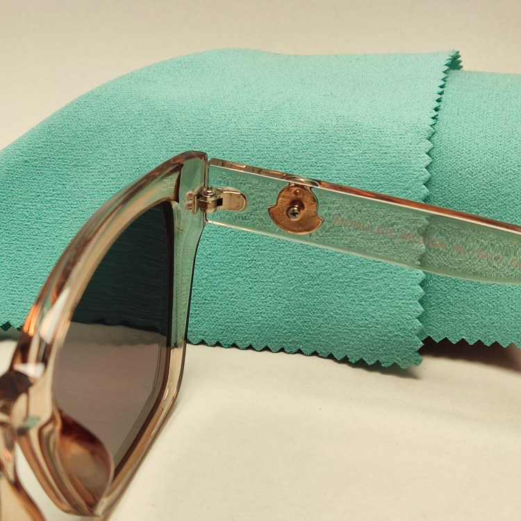 عینک آفتابی پلاریزه زنانه MONCLER کد 88087