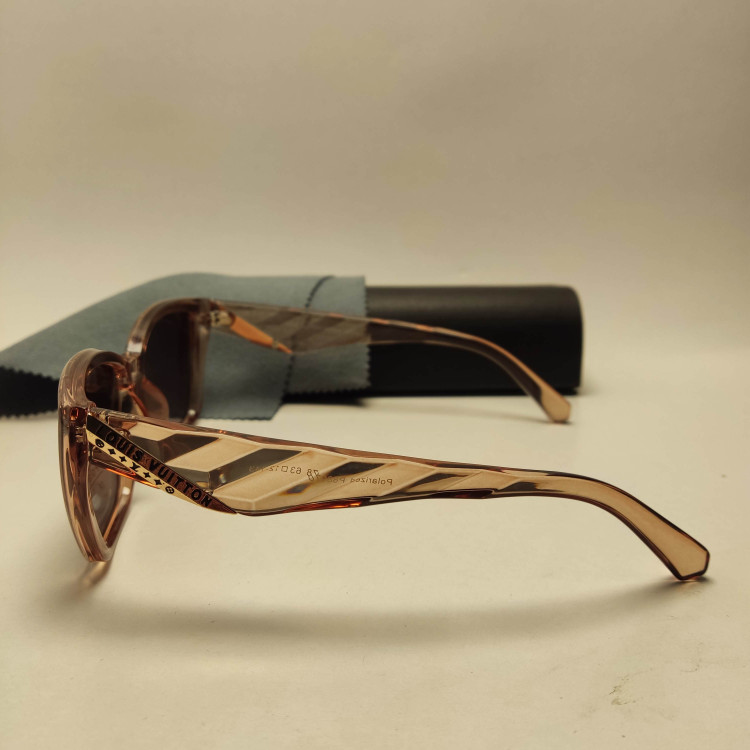 عینک آفتابی پلاریزه زنانه LOUIS VUITTON کد 88078