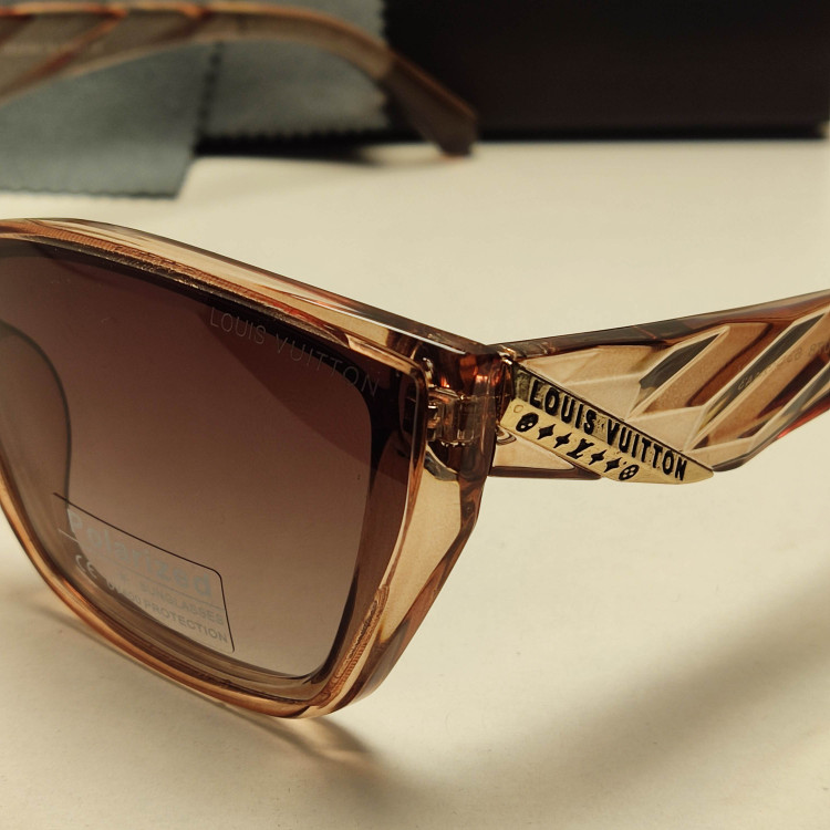 عینک آفتابی پلاریزه زنانه LOUIS VUITTON کد 88078
