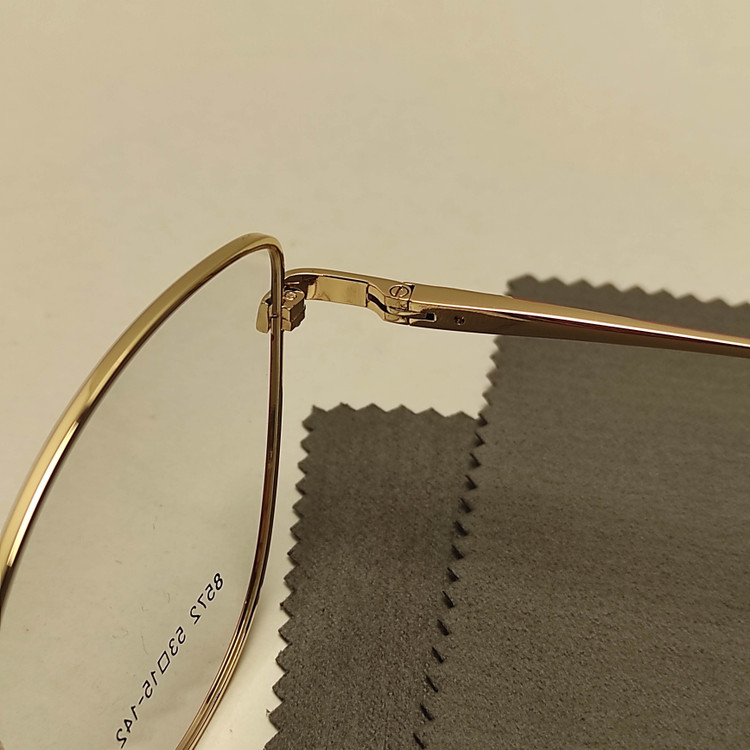 عینک طبی زنانه فلزی پد یک تیکه برند TIFFANY کد 8572