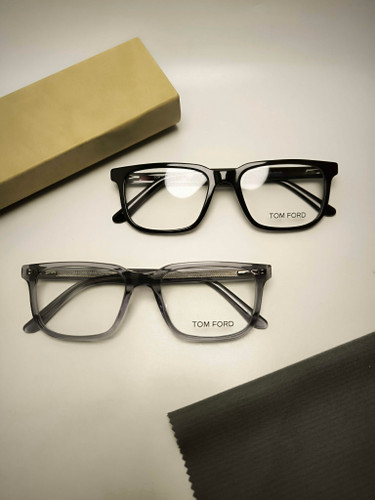 عینک طبی اسیتیت کائوچو TOM FORD کد 2642