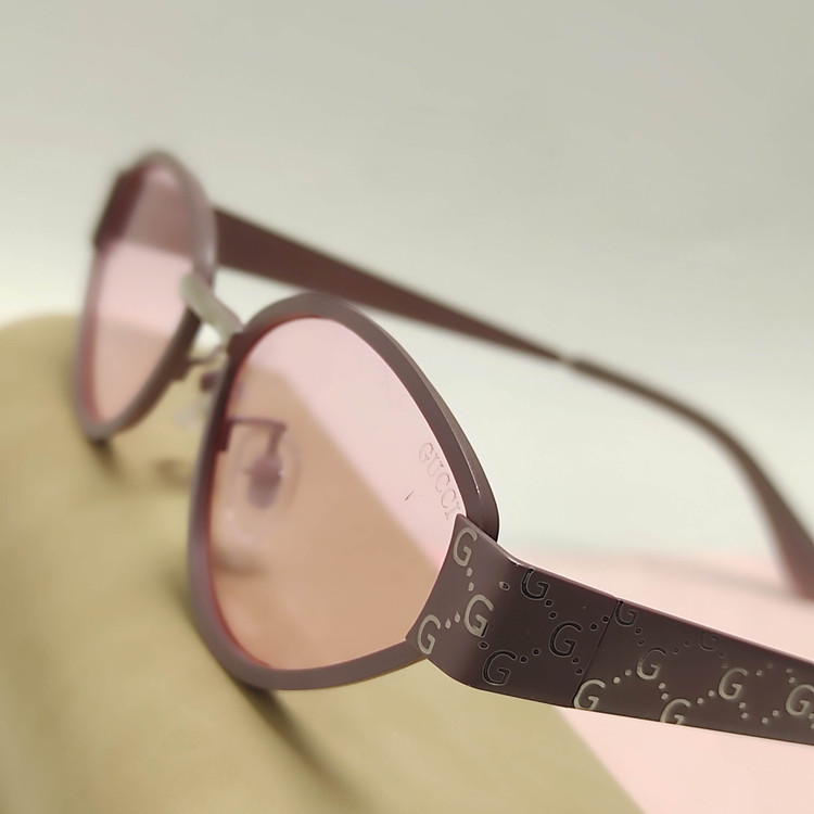 عینک افتابی زنانه فلزی فشن gucci 2696 - راستین شاپ بی آر جی