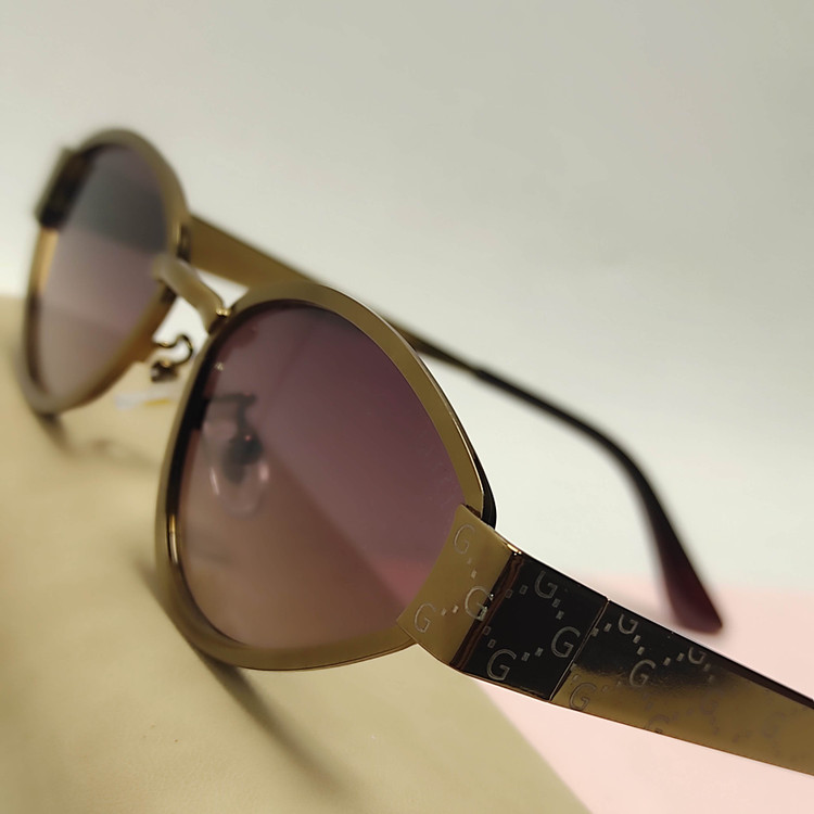 عینک افتابی زنانه فلزی فشن gucci 2696 - راستین شاپ بی آر جی