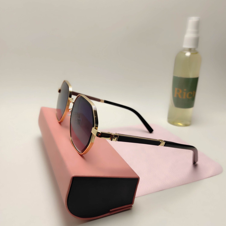عینک افتابی زنانه فلزی فشن cartier 2703 - راستین شاپ بی آر جی