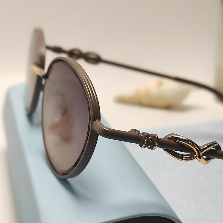عینک افتابی زنانه فشن chanel 2706 - راستین شاپ بی آر جی