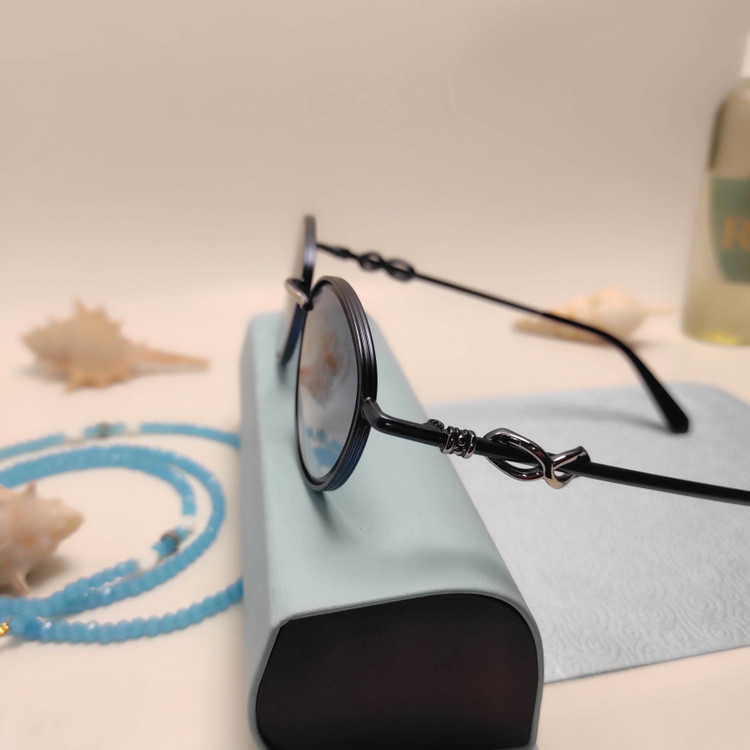 عینک افتابی زنانه فشن chanel 2706 - راستین شاپ بی آر جی