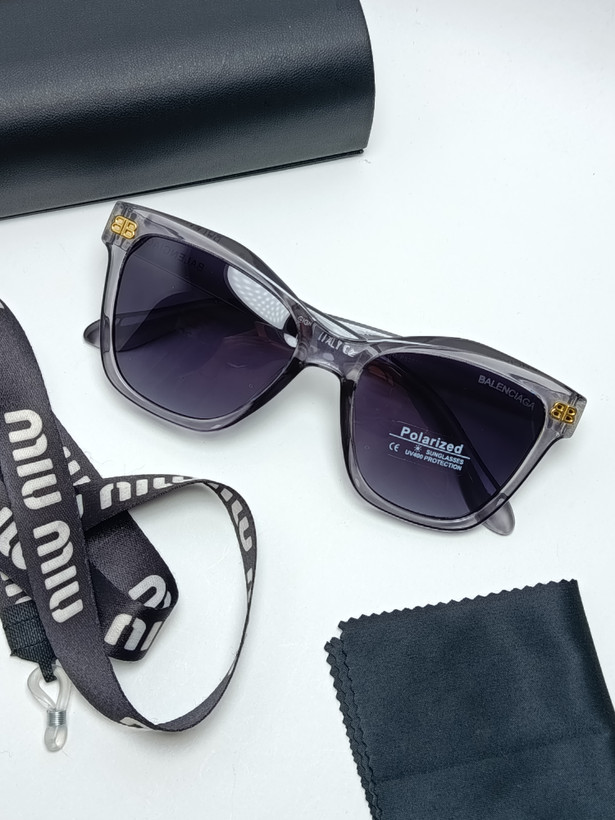 عینک آفتابی زنانه پلاریزه بالنسیاگا Balenciaga مدل 82526