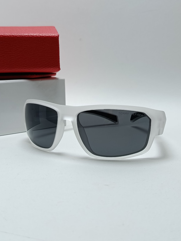 عینک آفتابی ورزشی Tommy Hilfiger مدل23_2026
